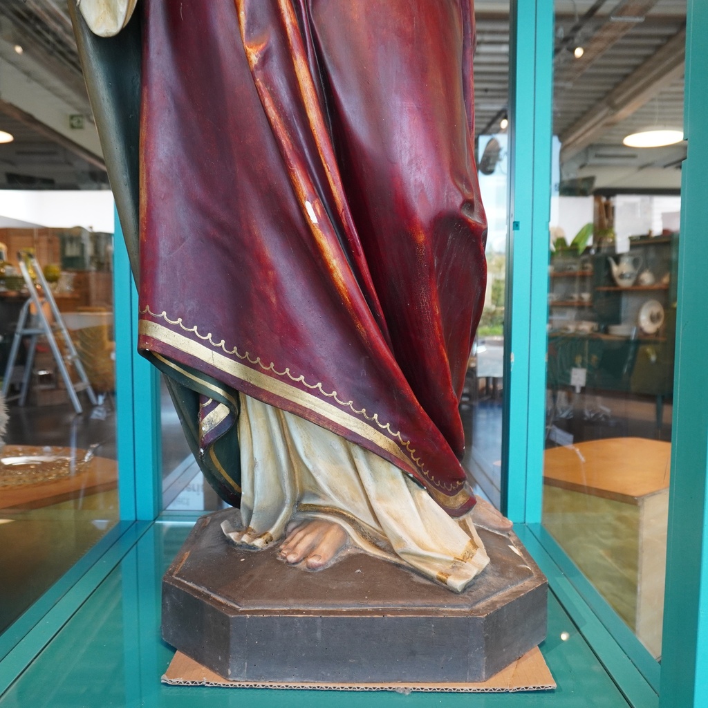 Statue religieuse en plâtre