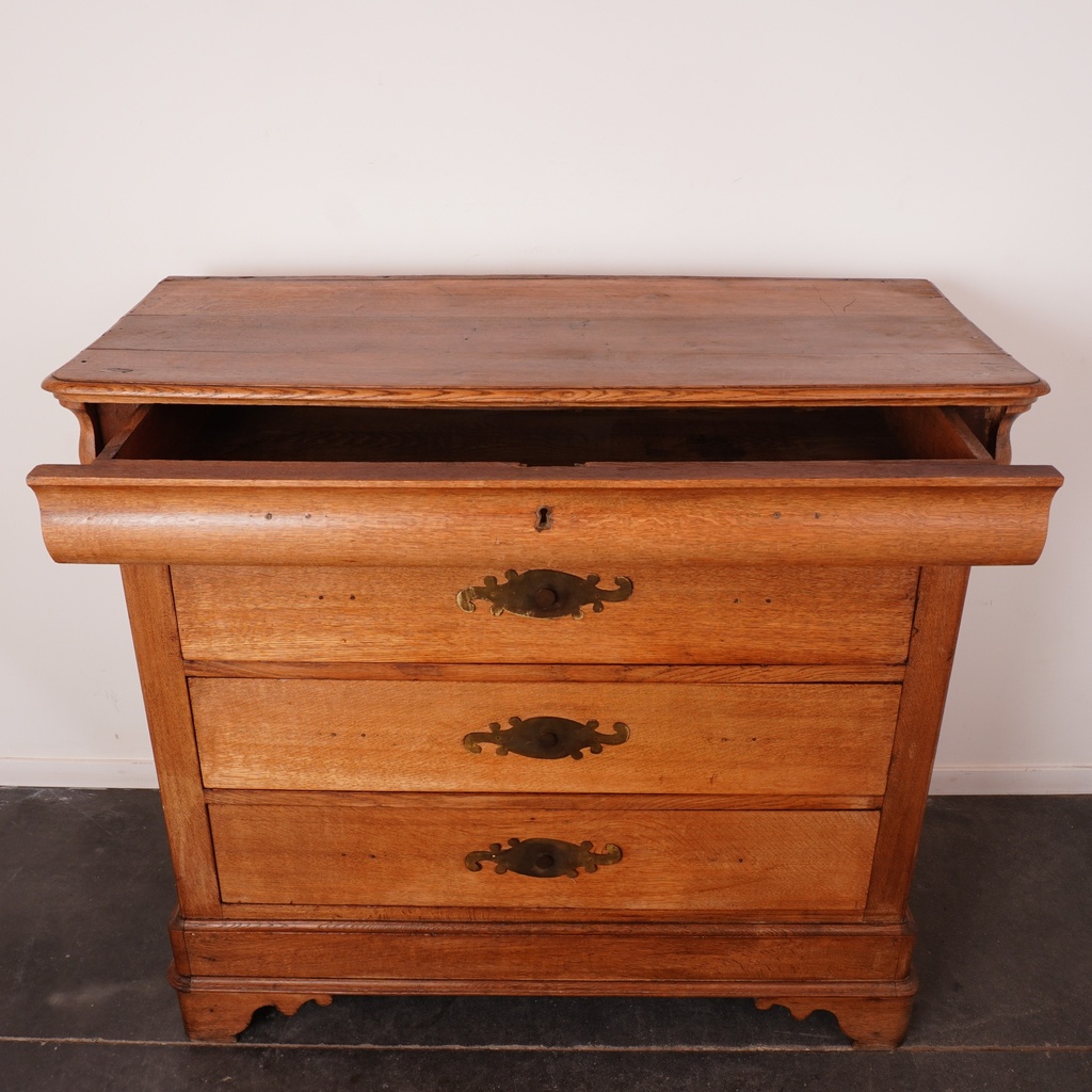 Commode en chêne
