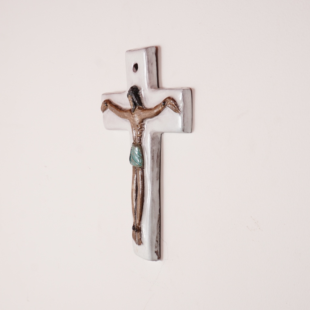 Croix christ céramique Odette DIJEUX