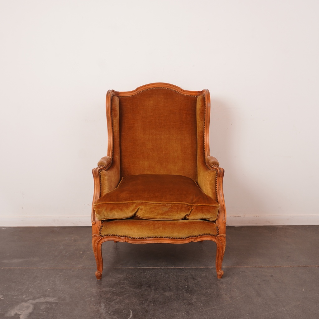 Fauteuil bergère en velours