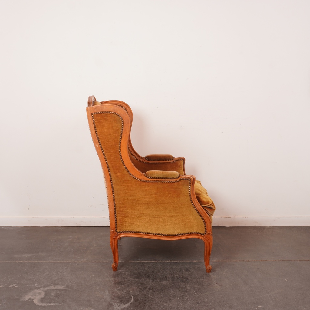 Fauteuil bergère en velours