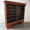 Meuble à gradins/bibliothèque