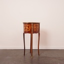 Table d'appoint/chevet style Louis XV