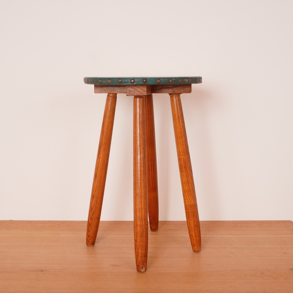 Tabouret en bois vintage