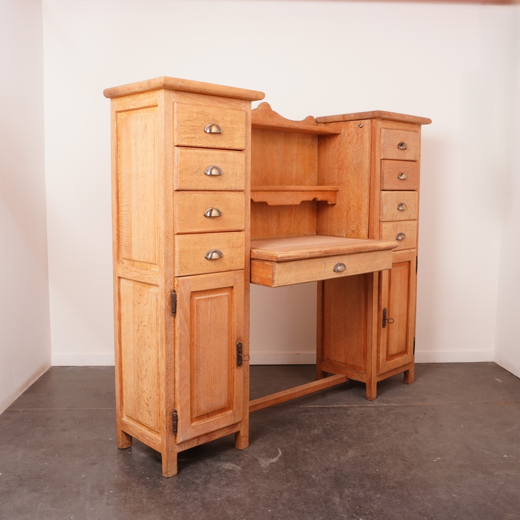 Bureau ancien en chêne