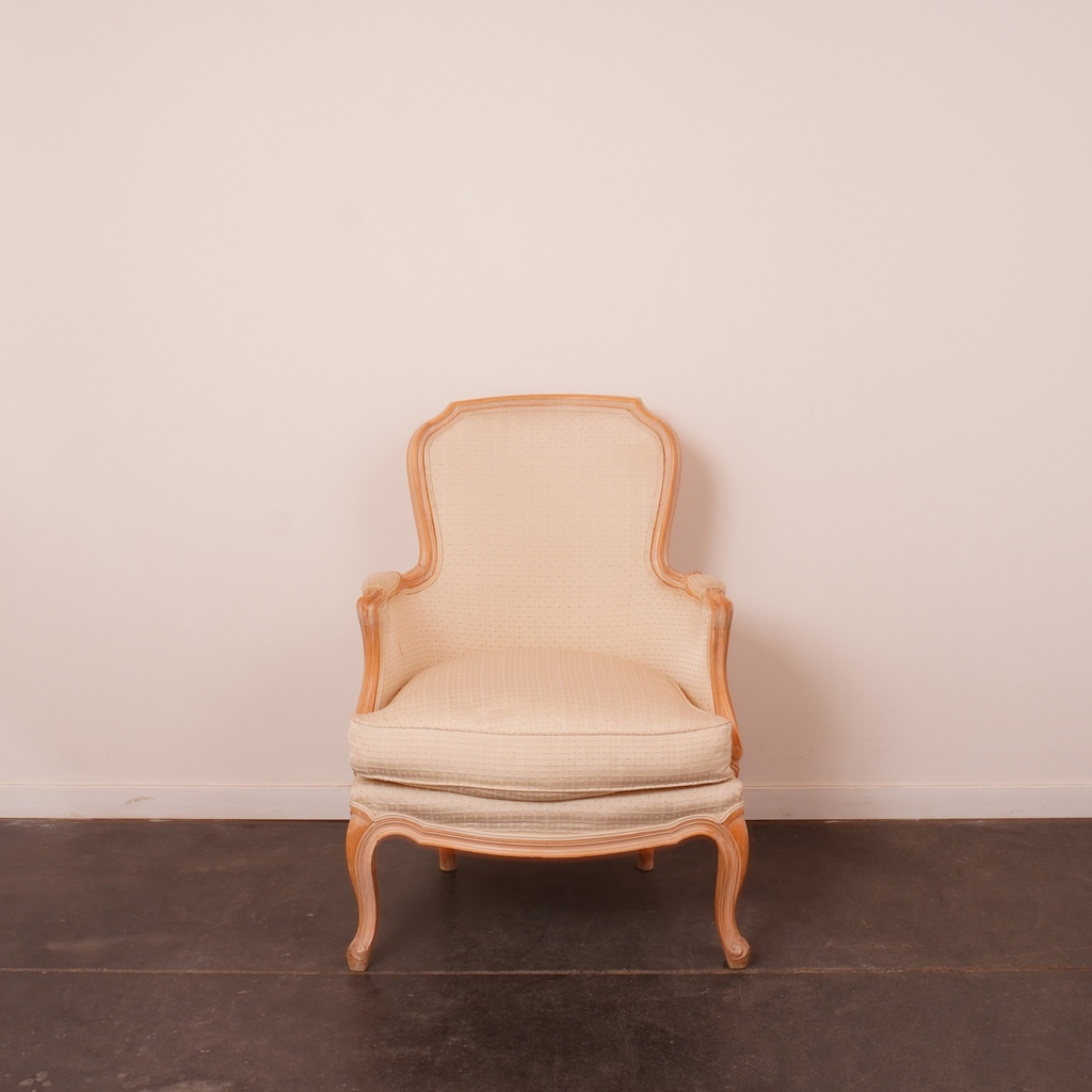 Paire de fauteuils style Louis XV