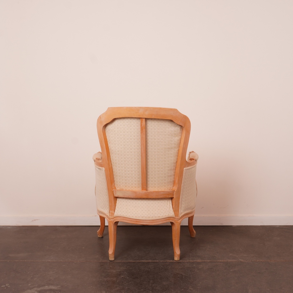 Paire de fauteuils style Louis XV