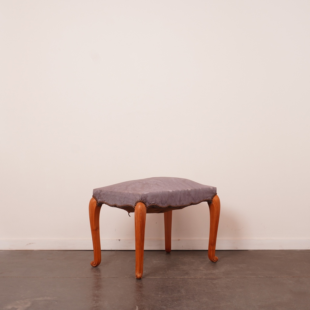 Tabouret de style Louis XV