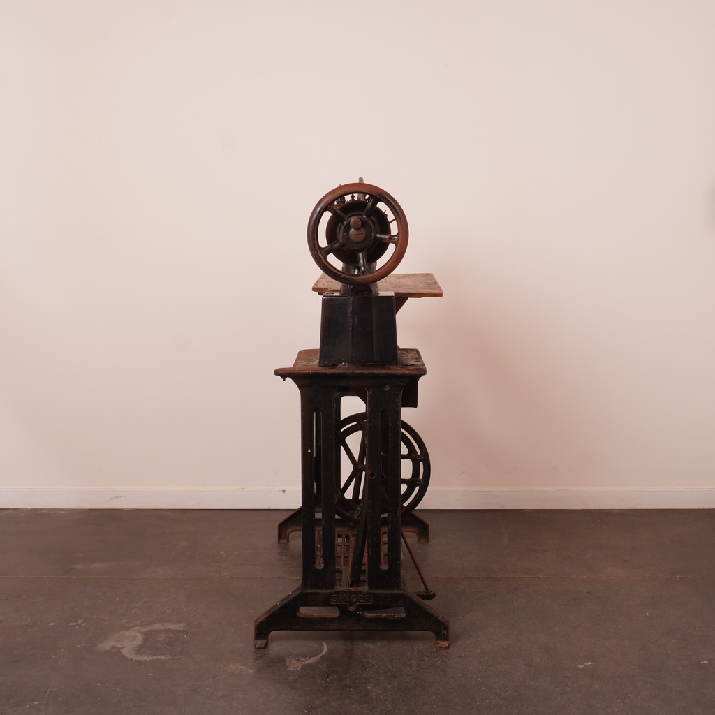 Machine à coudre cordonnier Singer