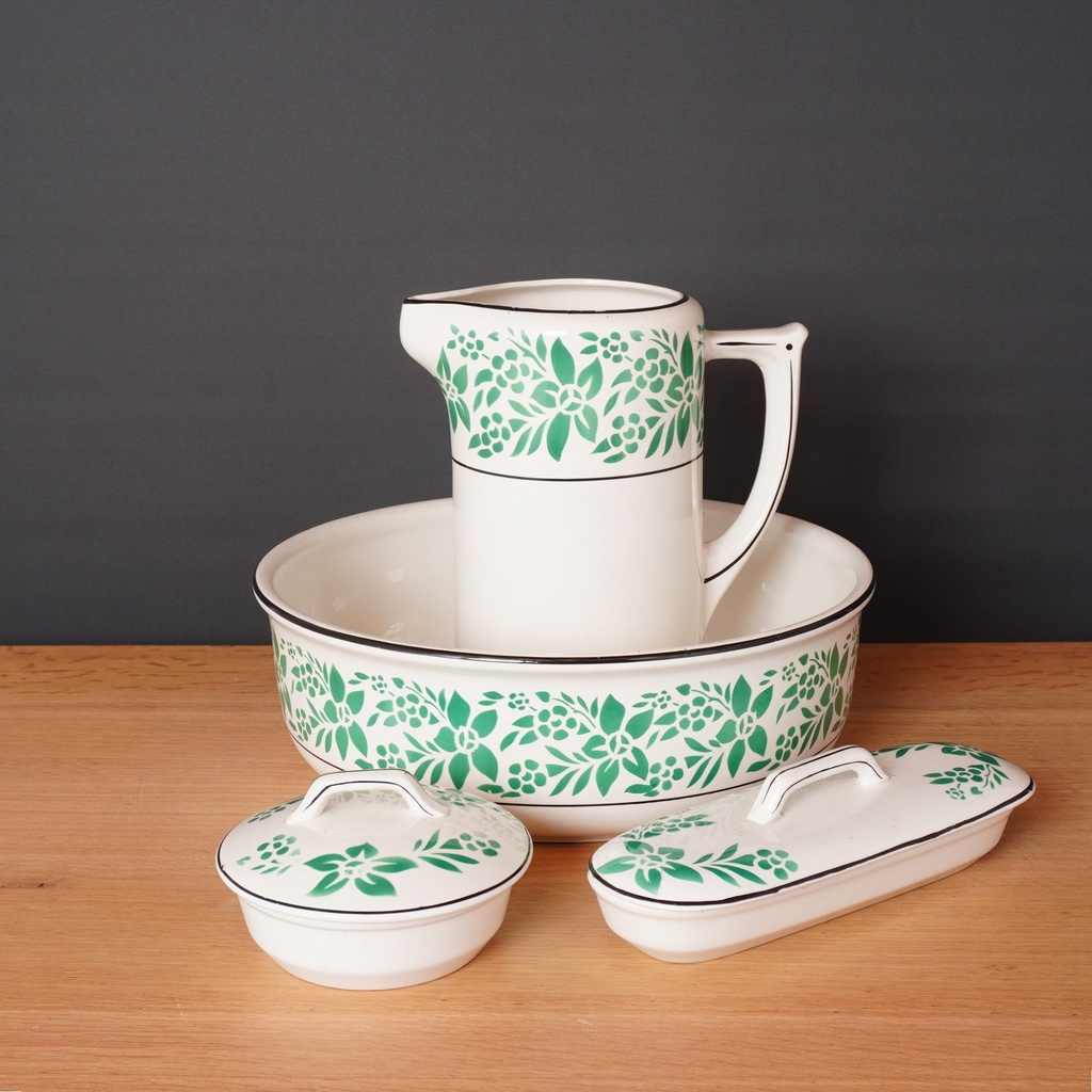 Set de toilette en faïence de NIMY