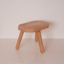 Tabouret tripode bois aérogommé