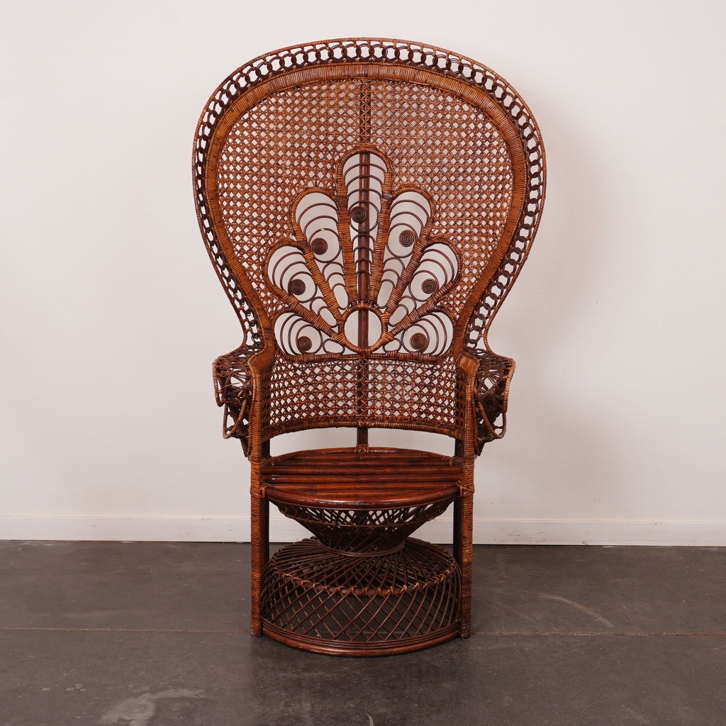 Fauteuil rotin "Peacock" vintage
