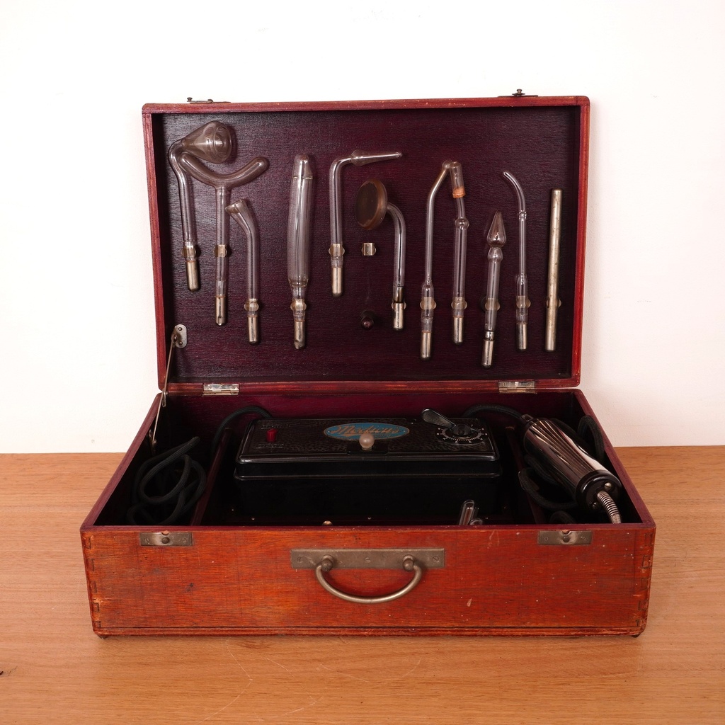 Mallette d'électrothérapie MEDICUS