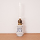 Lampe à pétrole opaline vintage