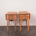 Paire tables de chevet bois aérogommé
