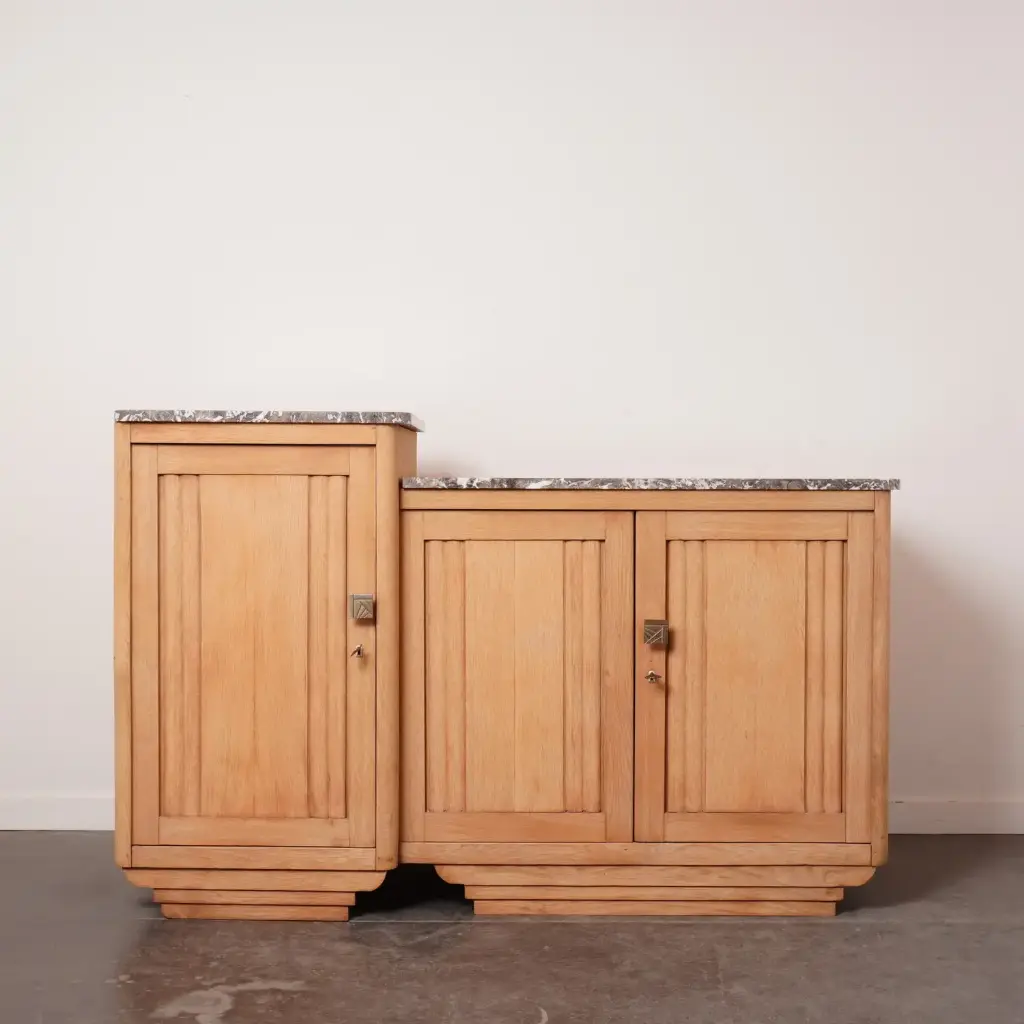 Meuble bas bois aérogommé style Art Déco