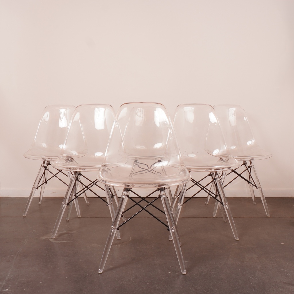 6 Chaises "fantôme" contemporaine