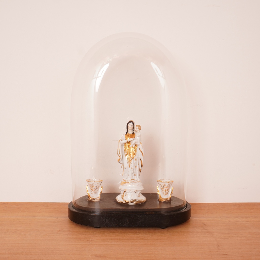 Globe de "La vierge à l'enfant"