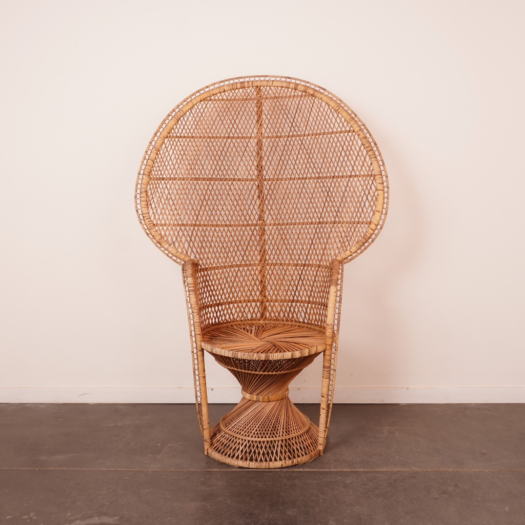 Fauteuil rotin "Peacock" vintage
