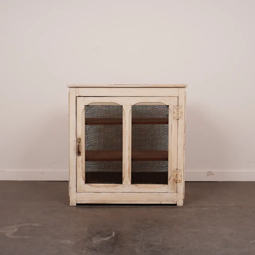 Garde manger en bois vintage