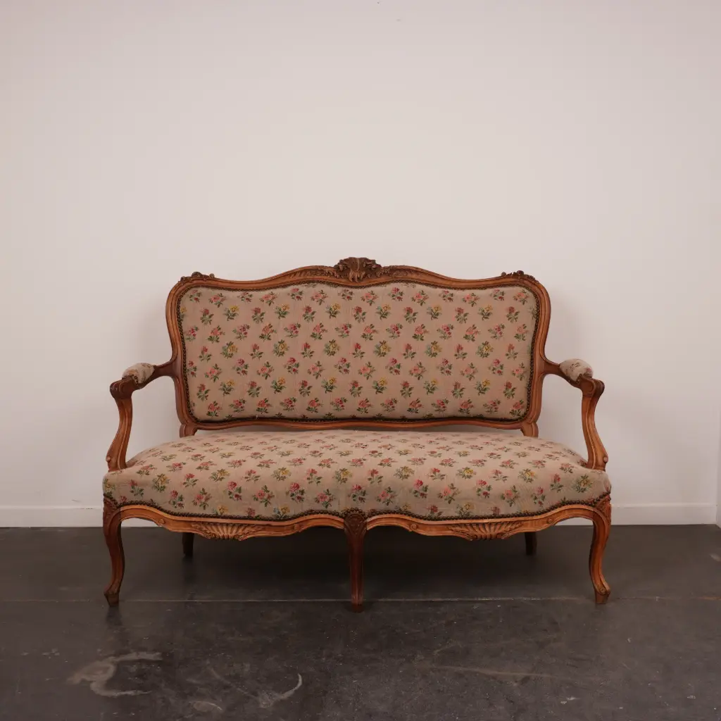 Canapé style Louis XV 