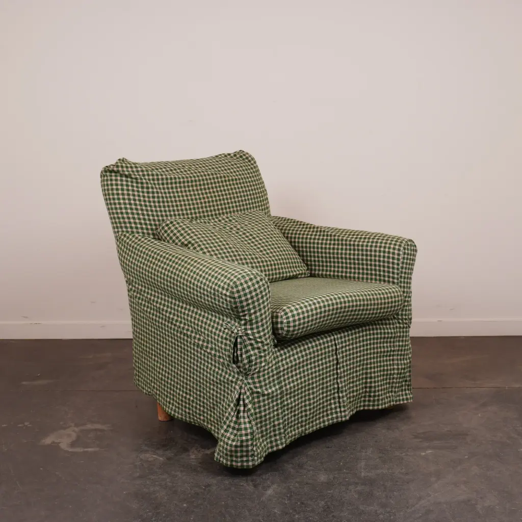 Fauteuil club tissu carreaux