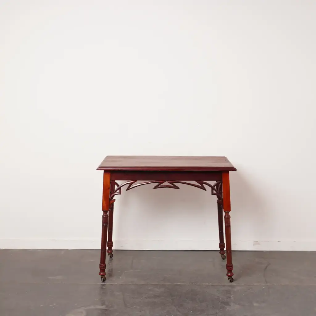 Table d'appoint style Art Nouveau