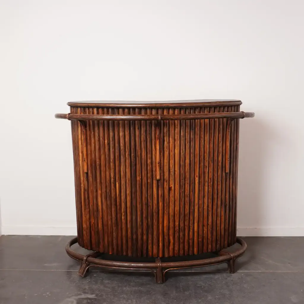 Bar en bambou vintage
