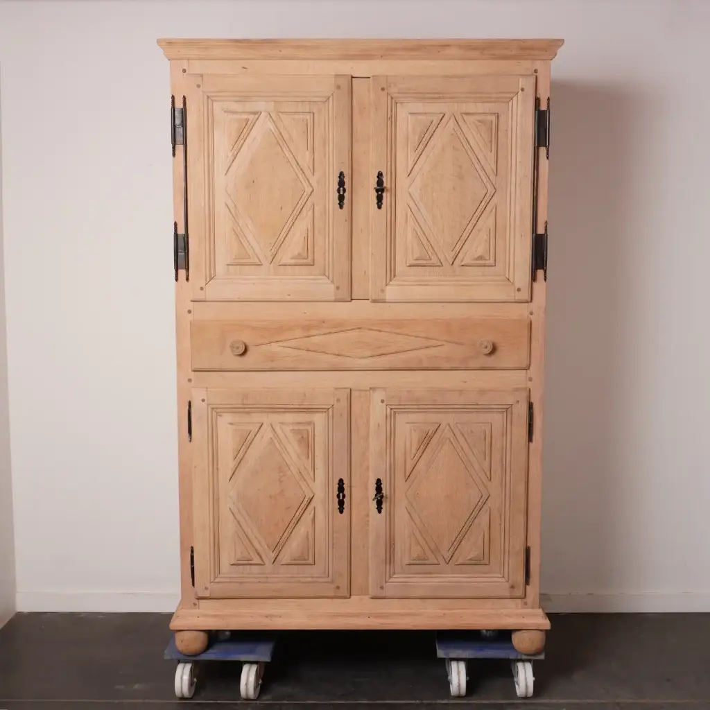 Meuble bois aérogommé