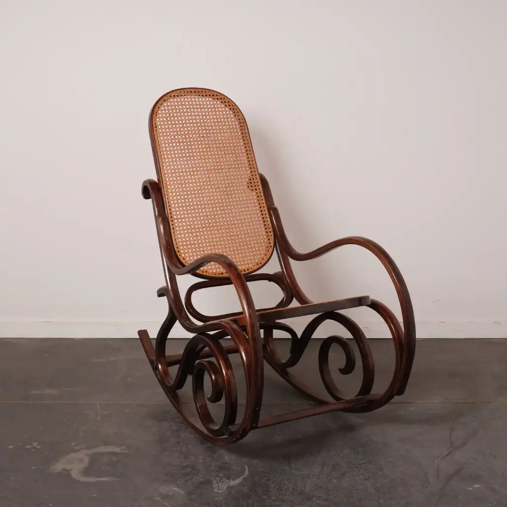 Rocking chair bois courbé vintage
