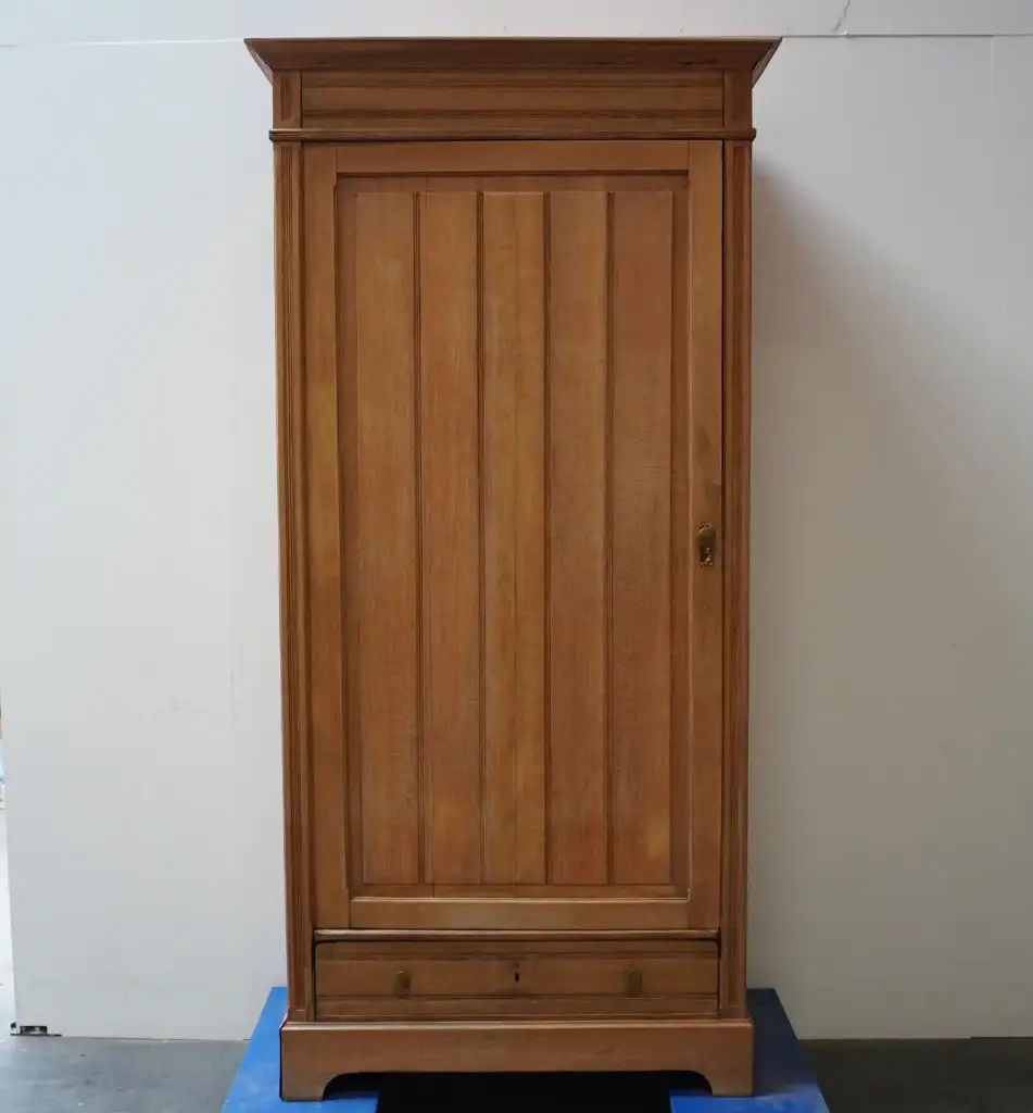 Armoire/penderie en bois 
