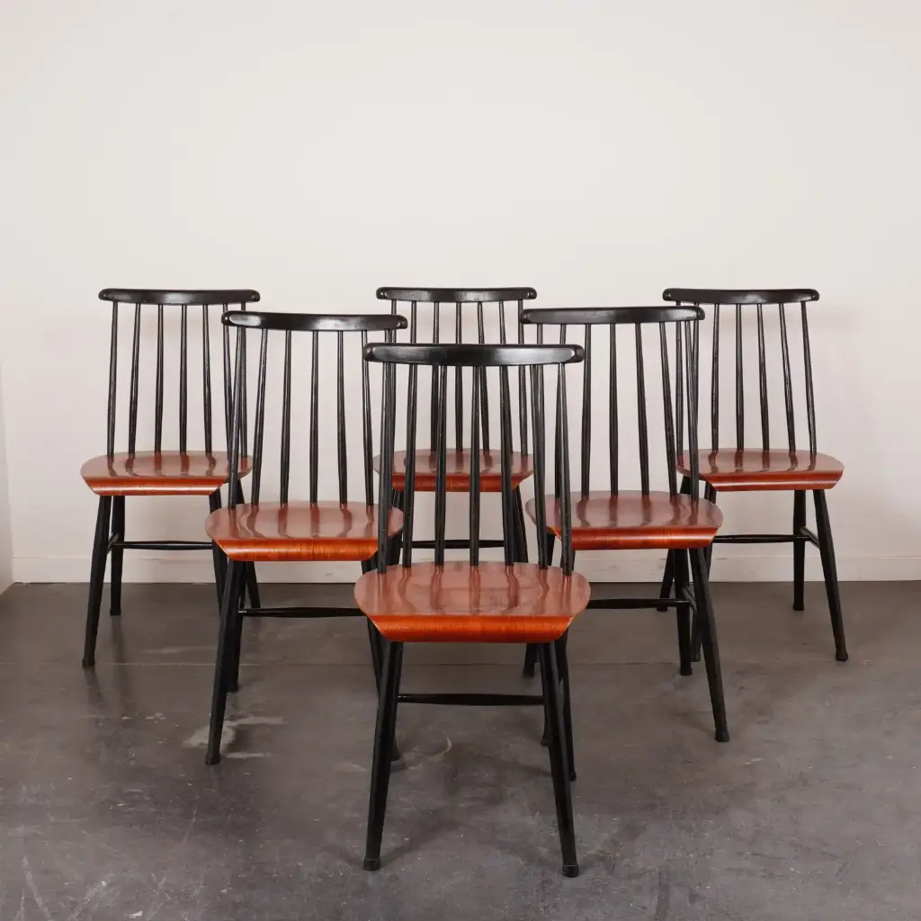Série de 6 chaises "Fanett" Tapiovaara