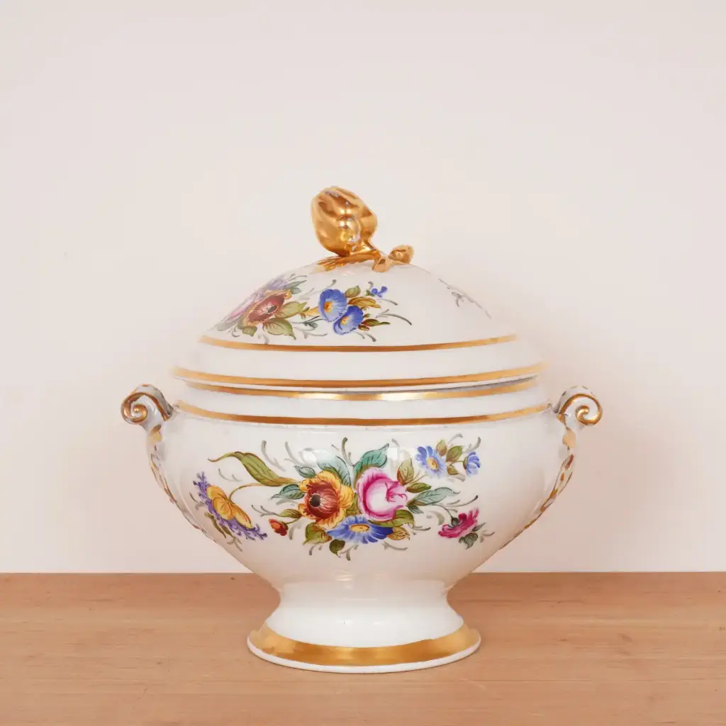 Soupière en porcelaine fin XIXème