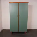 Garde robe bois vintage