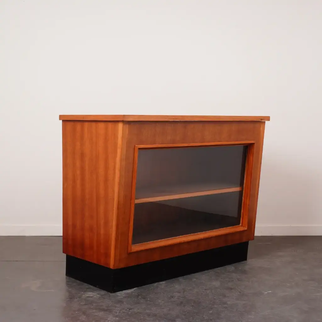 Comptoir/vitrine en bois vintage