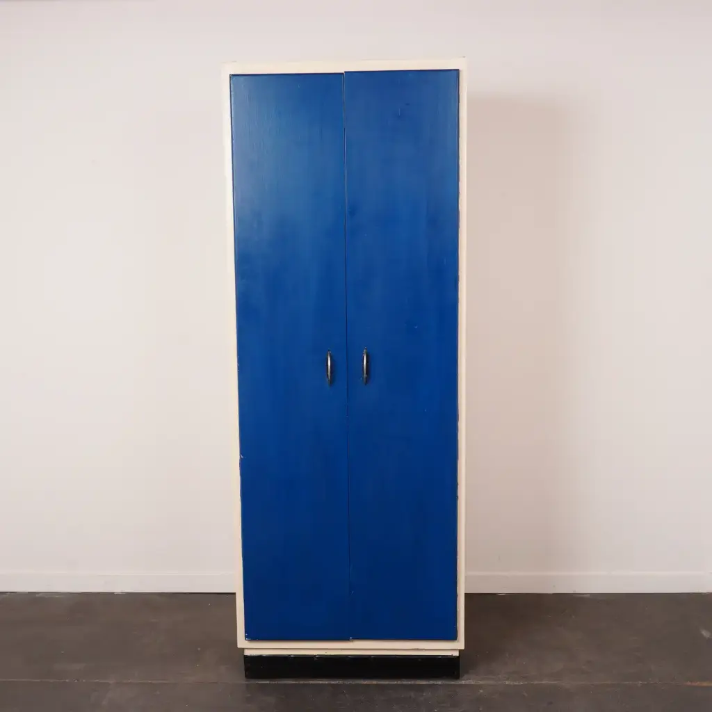 Armoire/vestiaire vintage