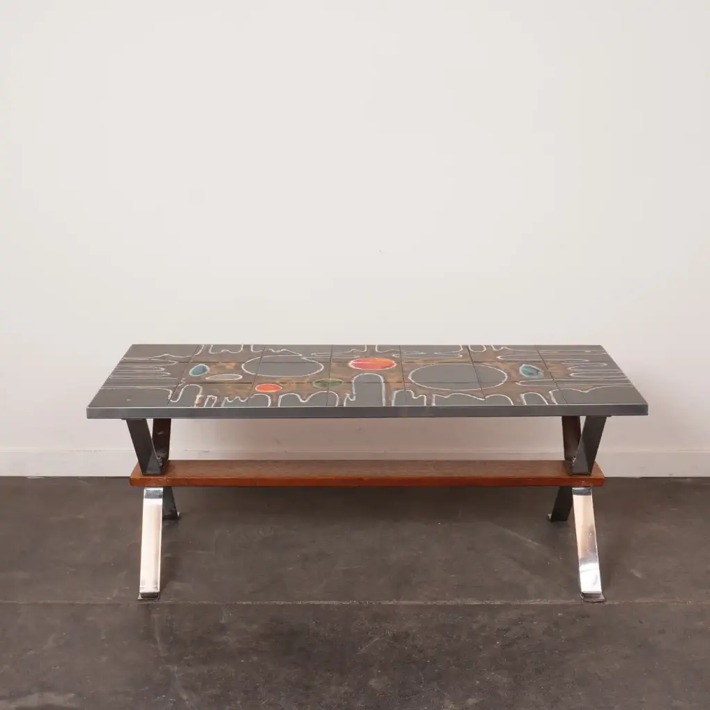 Table basse en carreaux de céramique 