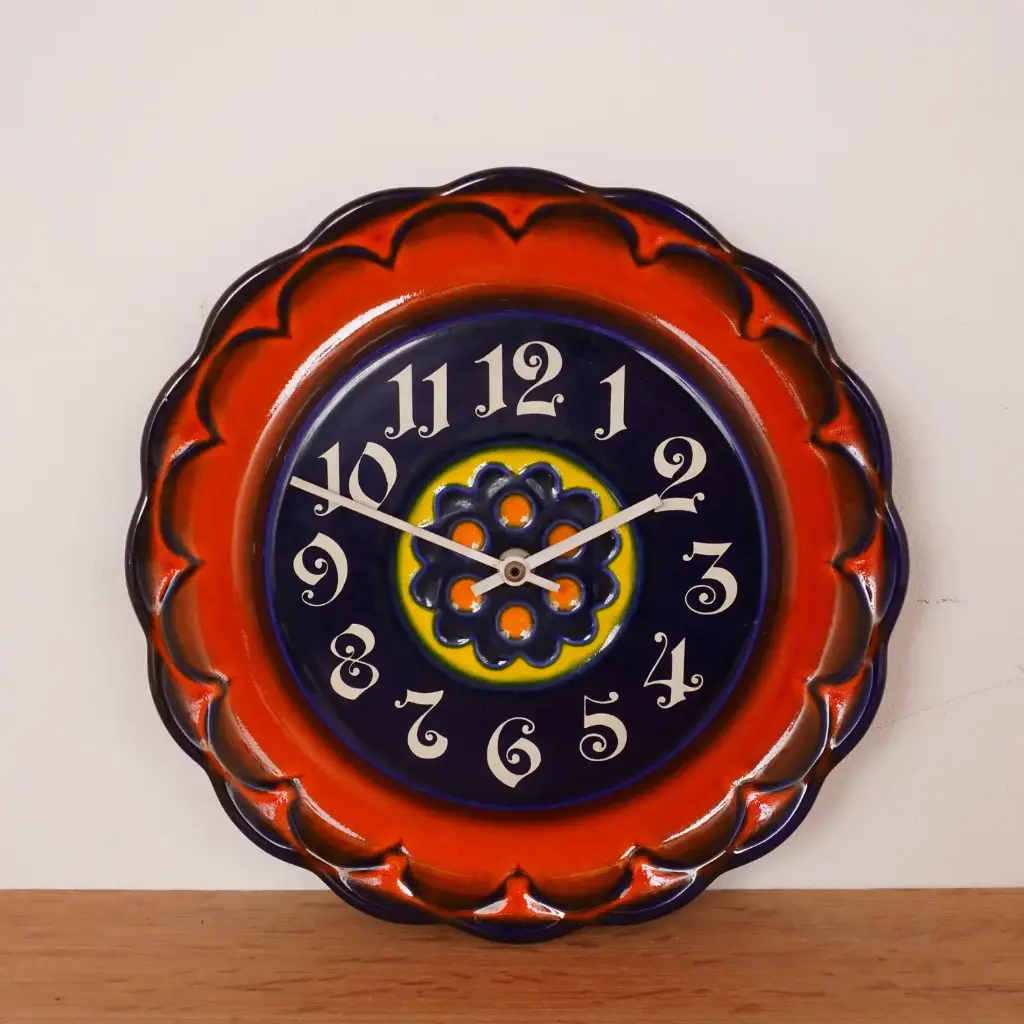 Horloge murale en céramique vintage