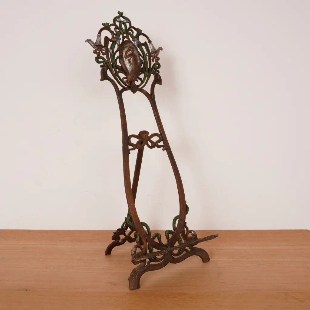 Chevalet de table style Art Nouveau