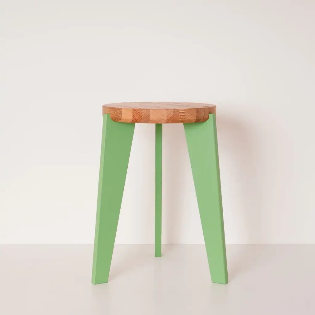 Tabouret Transition by La Fabrik Menuiserie Vert Wasabi