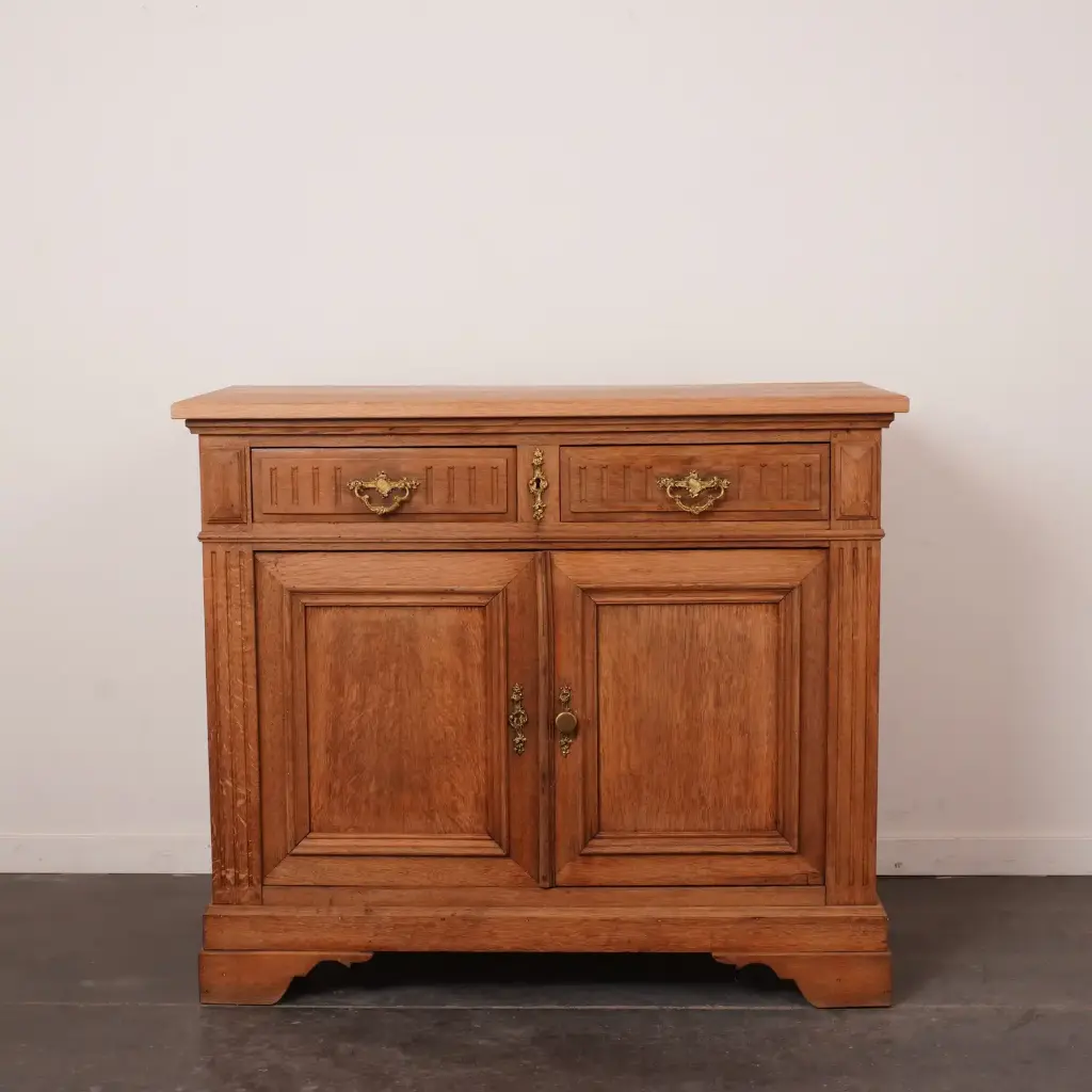 Meuble/buffet bas 2 portes chêne