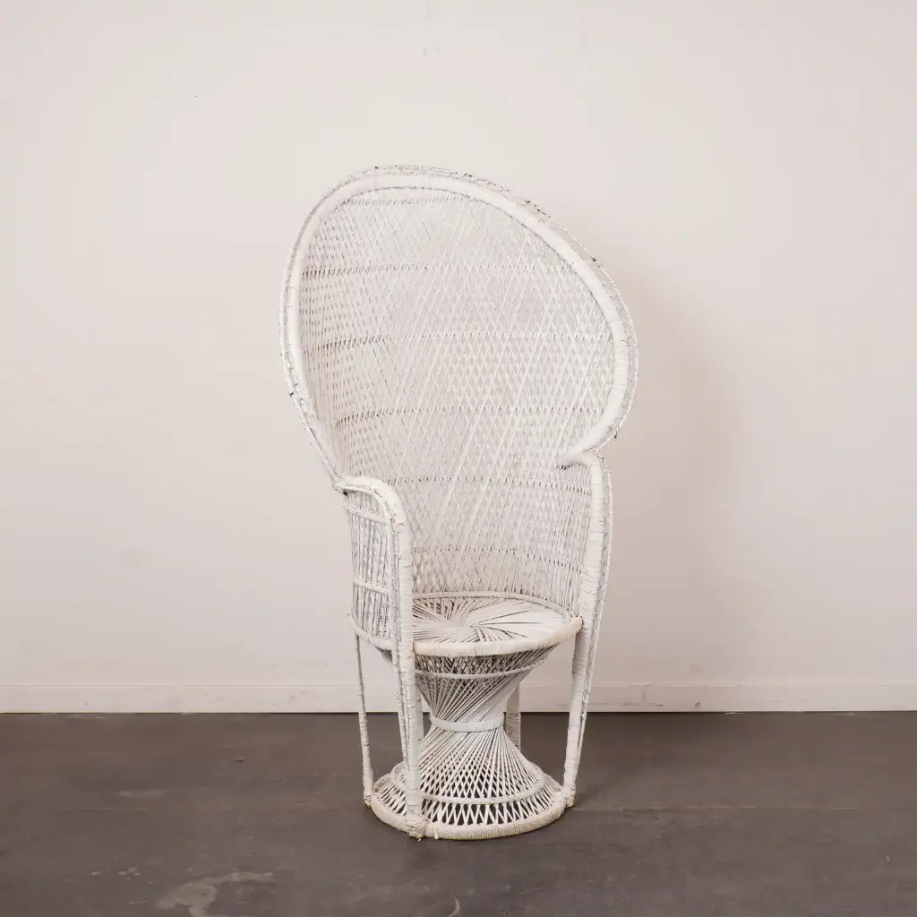 Fauteuil rotin "Peacock" vintage