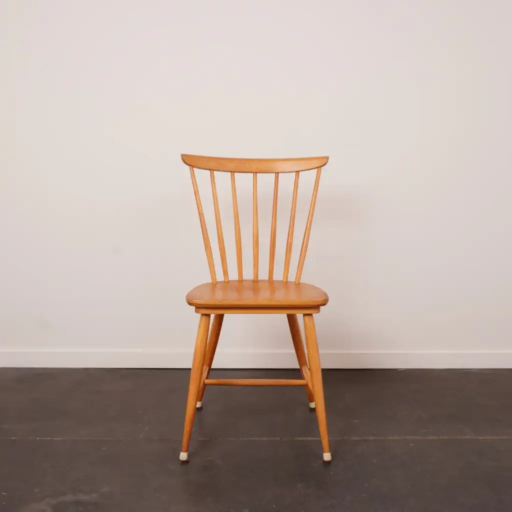 Chaise à barreaux style Scandinave