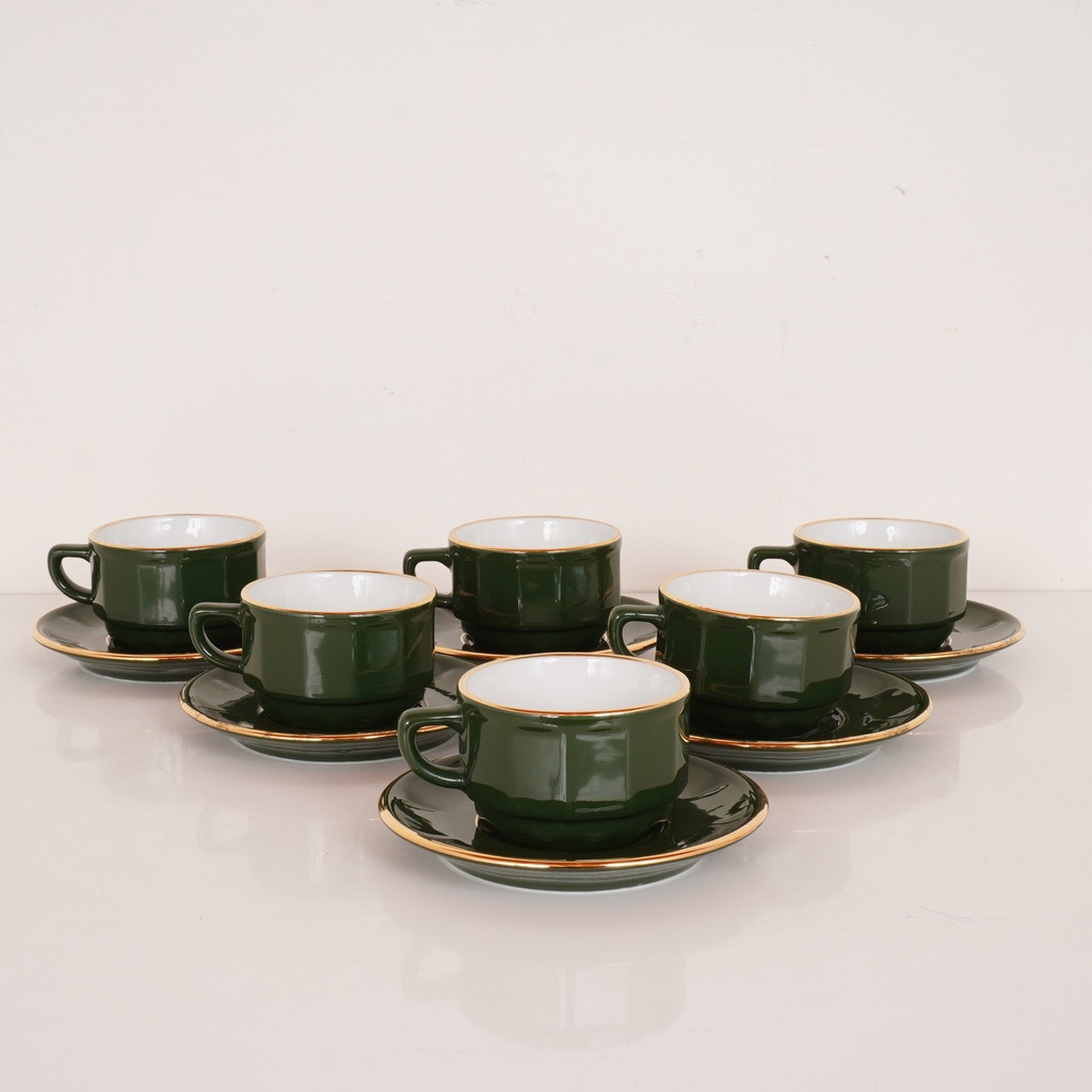 6 tasses APILCO  Y. Deshoulières