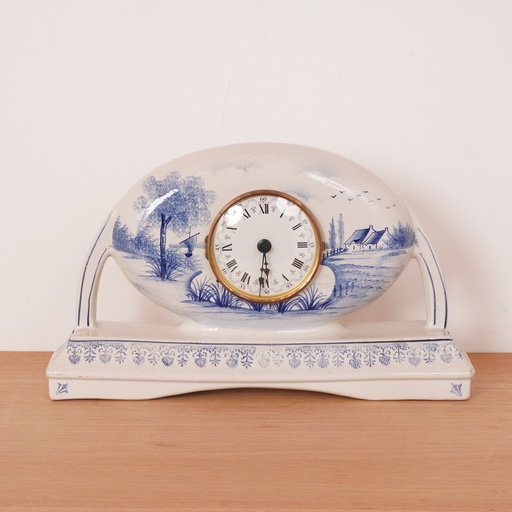 [SU1723] Pendule en faïence de Delft