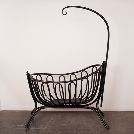 [SU1735] Berceau en bois courbé THONET