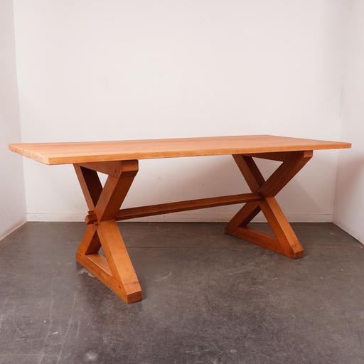 [SU2284] Table en hêtre massif