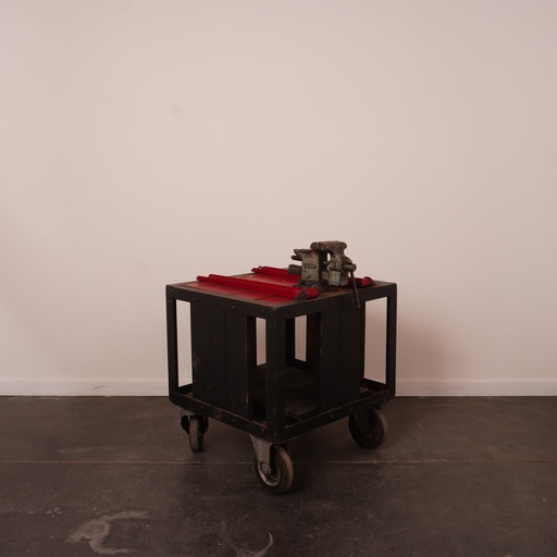 [SU2417] Meuble de métier industriel