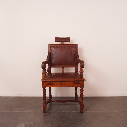 [SU2594] Fauteuil gynécologique ancien