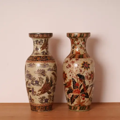 [SU2832] Paire de vases de style Satsuma